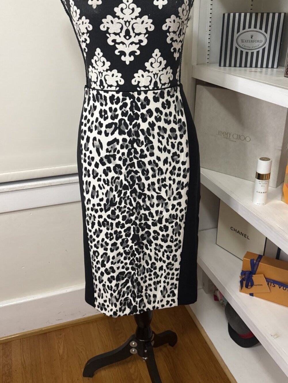 White House Blk Market Poly Rayon Span Leopard Print Pencil Skirt Sz 12 Lined